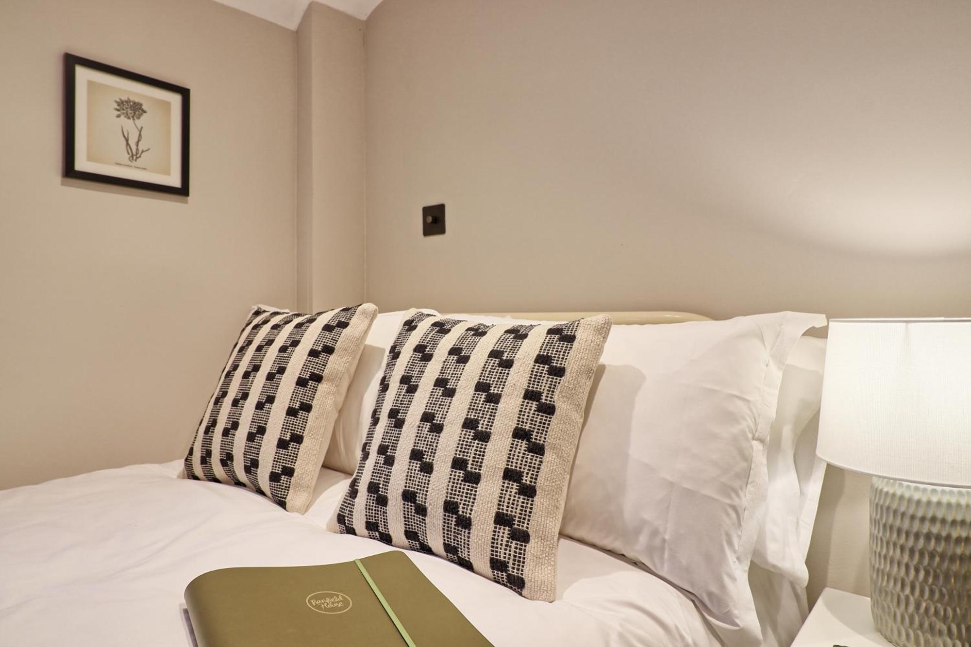 Ranfield'S Brasserie Hotel Rooms Coggeshall Dış mekan fotoğraf