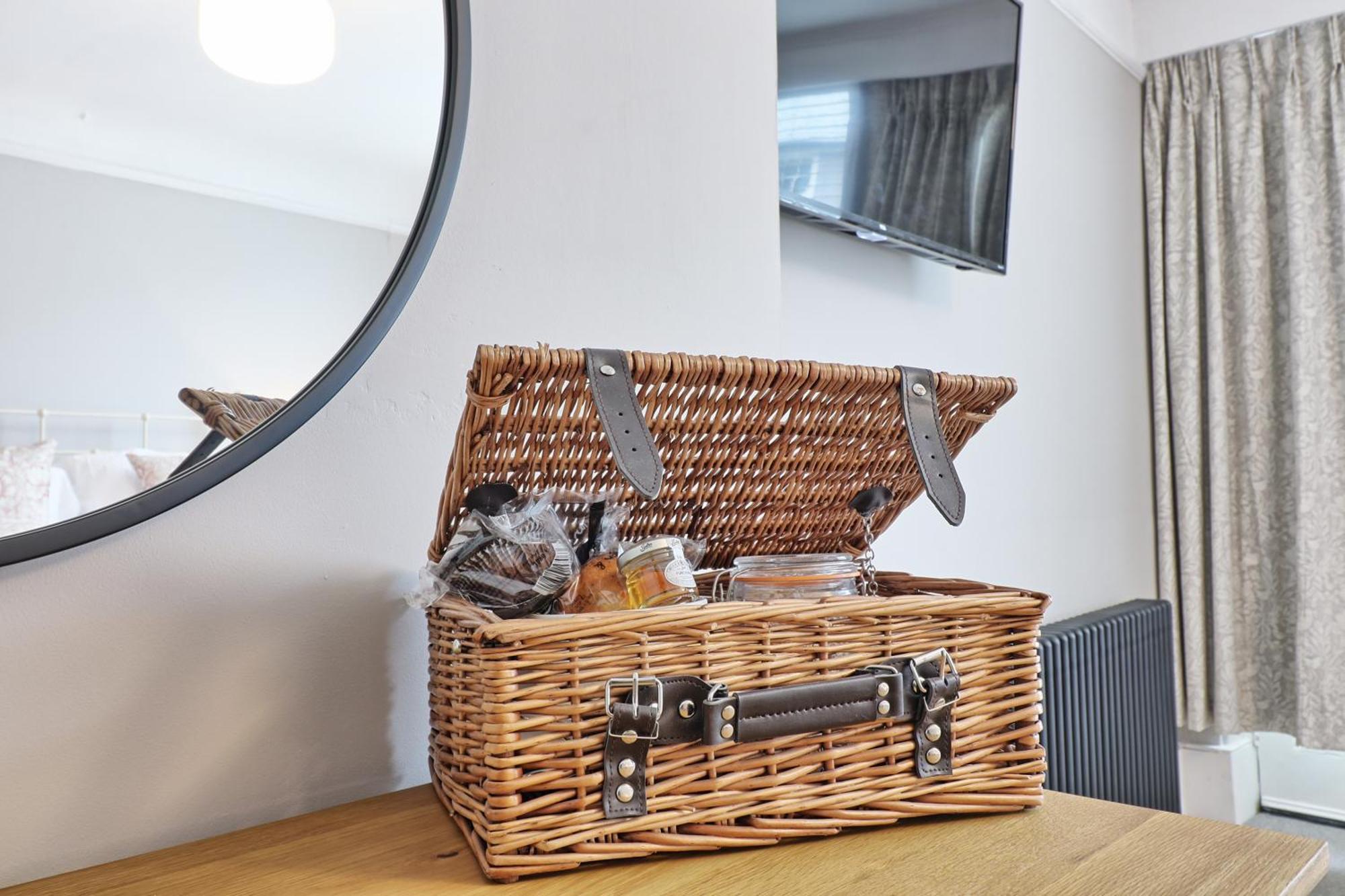 Ranfield'S Brasserie Hotel Rooms Coggeshall Dış mekan fotoğraf